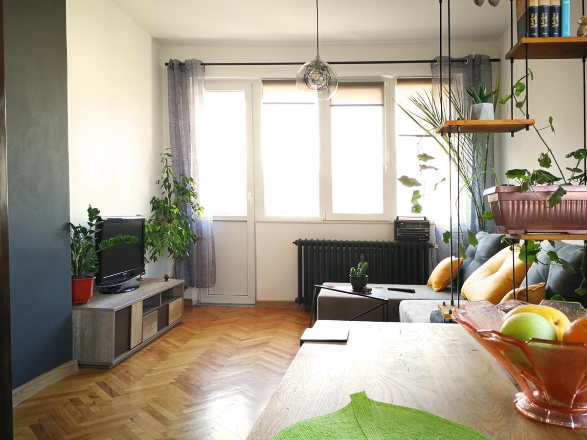 Sunny Downtown Apartment For 4 Sófia Exterior foto